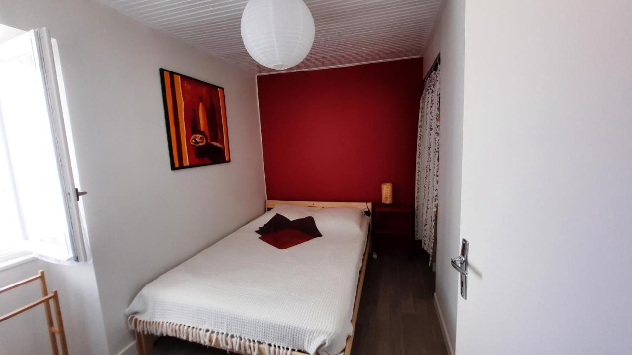 Maison De Pecheur Renovee Avec Cour Proche Du Port เลส์ซาบล์-โดล็อนน์ ภายนอก รูปภาพ