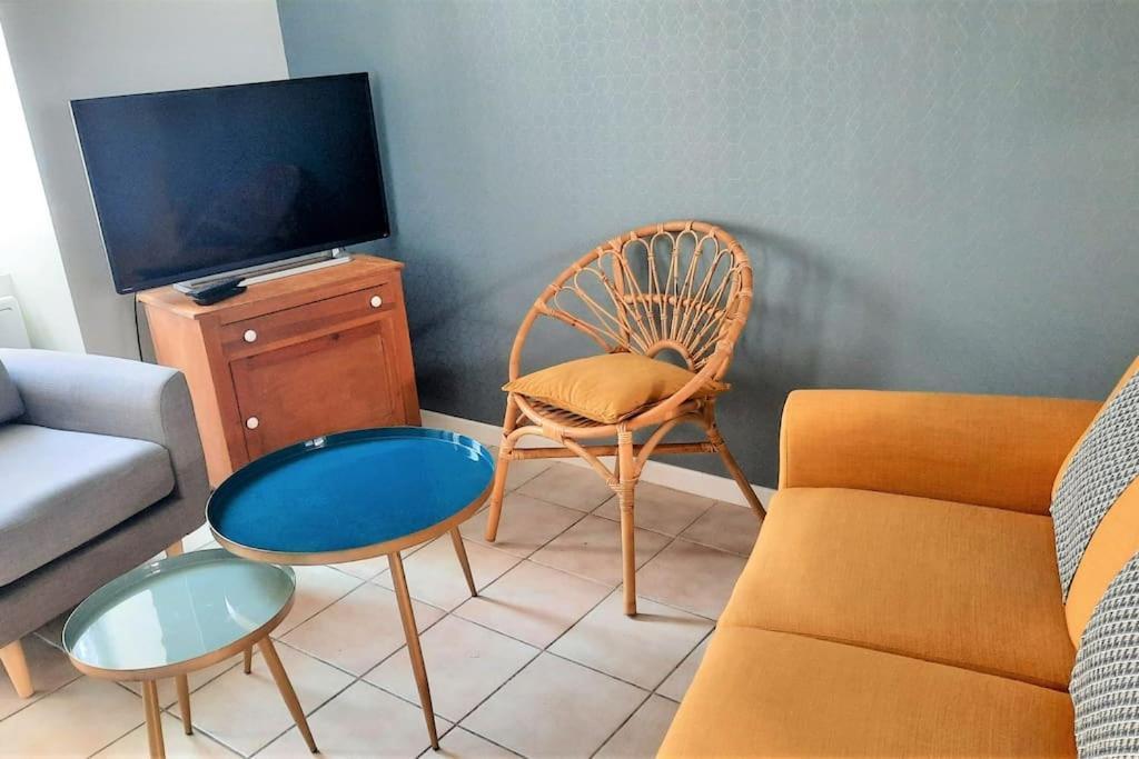 Maison De Pecheur Renovee Avec Cour Proche Du Port เลส์ซาบล์-โดล็อนน์ ภายนอก รูปภาพ
