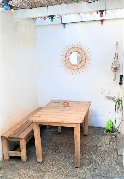 Maison De Pecheur Renovee Avec Cour Proche Du Port เลส์ซาบล์-โดล็อนน์ ภายนอก รูปภาพ